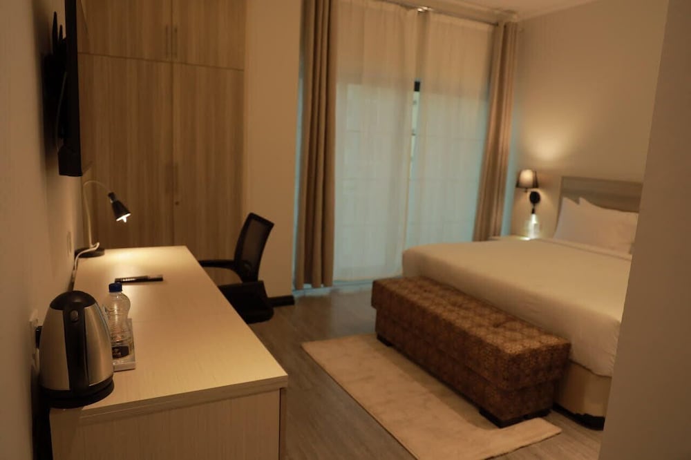 Single Room, Balcony, City View