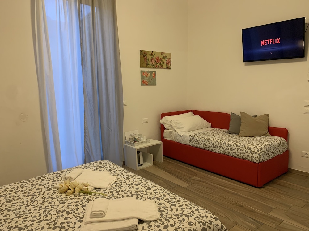 Luxury Triple Room, 1 Bedroom, Terrace photo 2