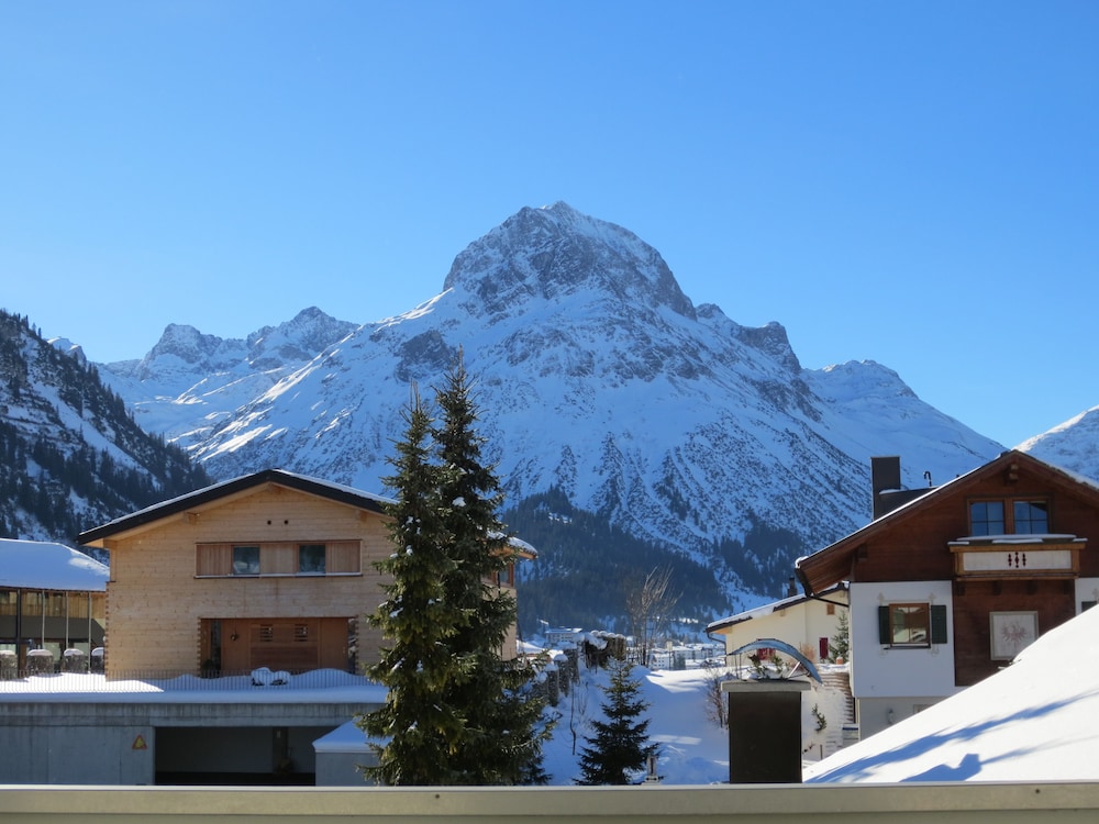 Comfort Double Room, Balcony, Mountain View photo 3