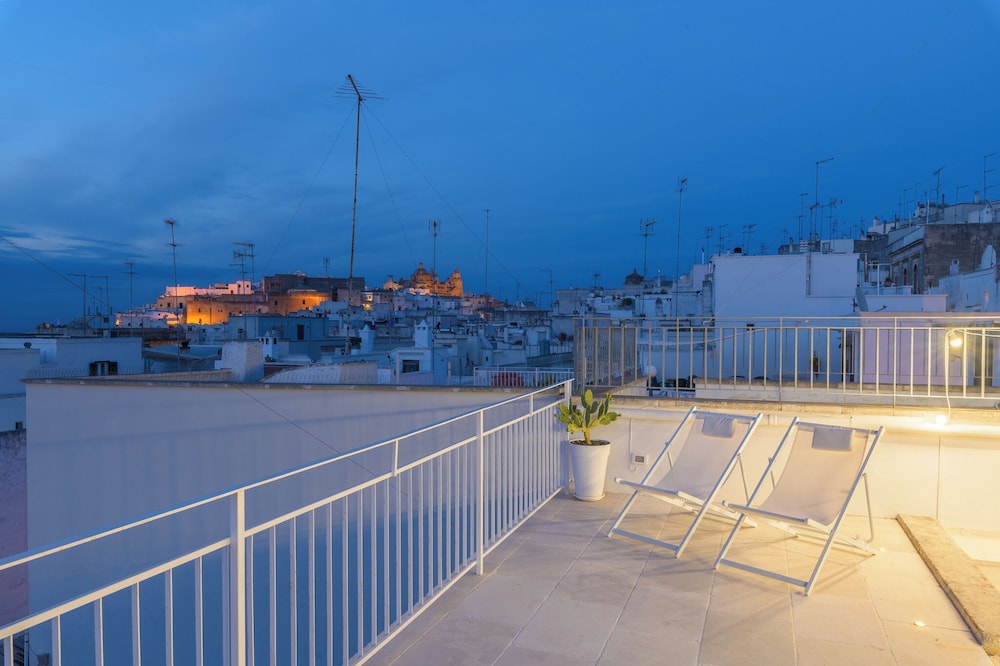 Apartment, City View