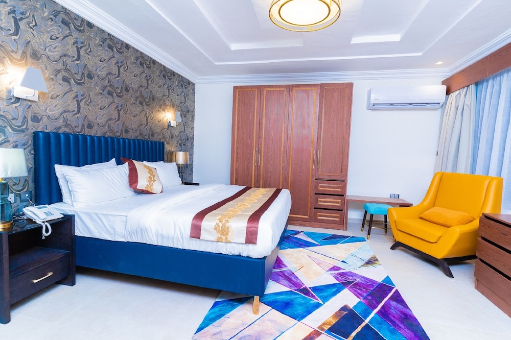 Executive Room