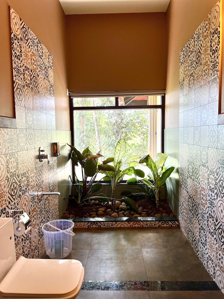 Classic Double Room, Balcony photo 1