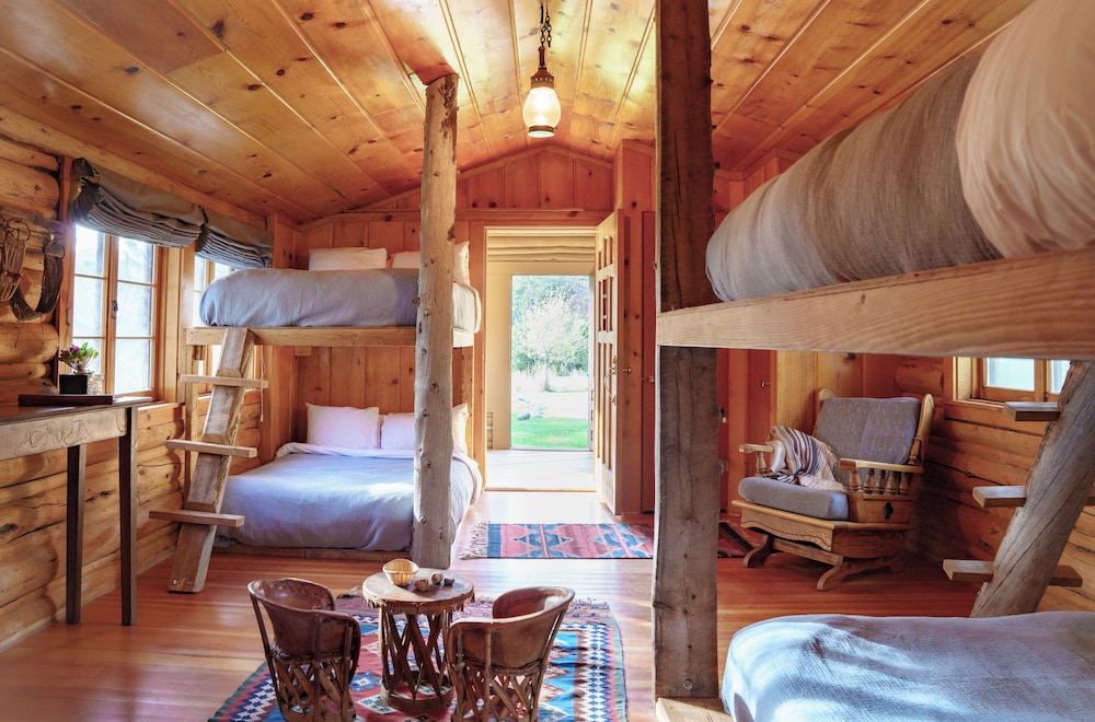 Classic Quadruple Room photo 1