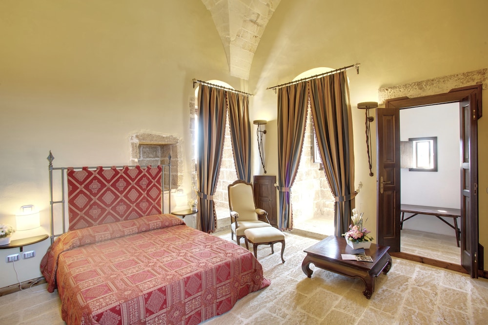 Family Suite, 1 Bedroom, Park View