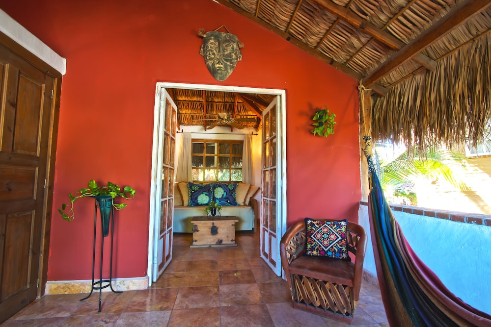 Hammock-Bungalow, Thatched Roof, 1 Bedroom, King Bed, Twin Bed, Open-Air Living room w/ Hammock