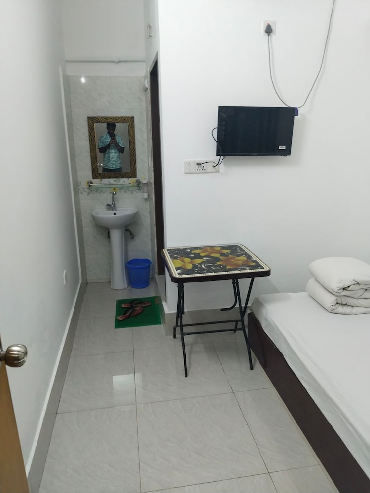 Deluxe Double Room photo 3