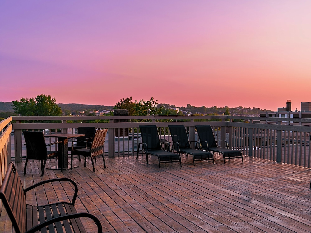 Superior Loft, 1 Bedroom, Terrace, River View photo 1
