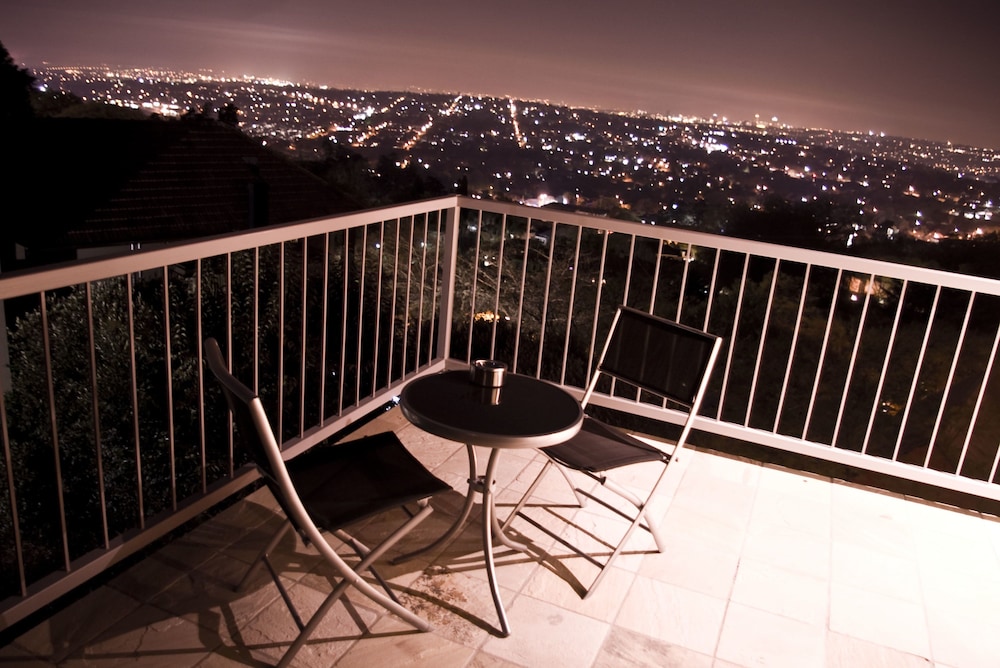 Business Studio, 1 Queen Bed, Kitchenette, City View photo 1