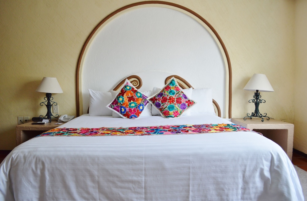 Junior Suite, 1 King Bed photo 2