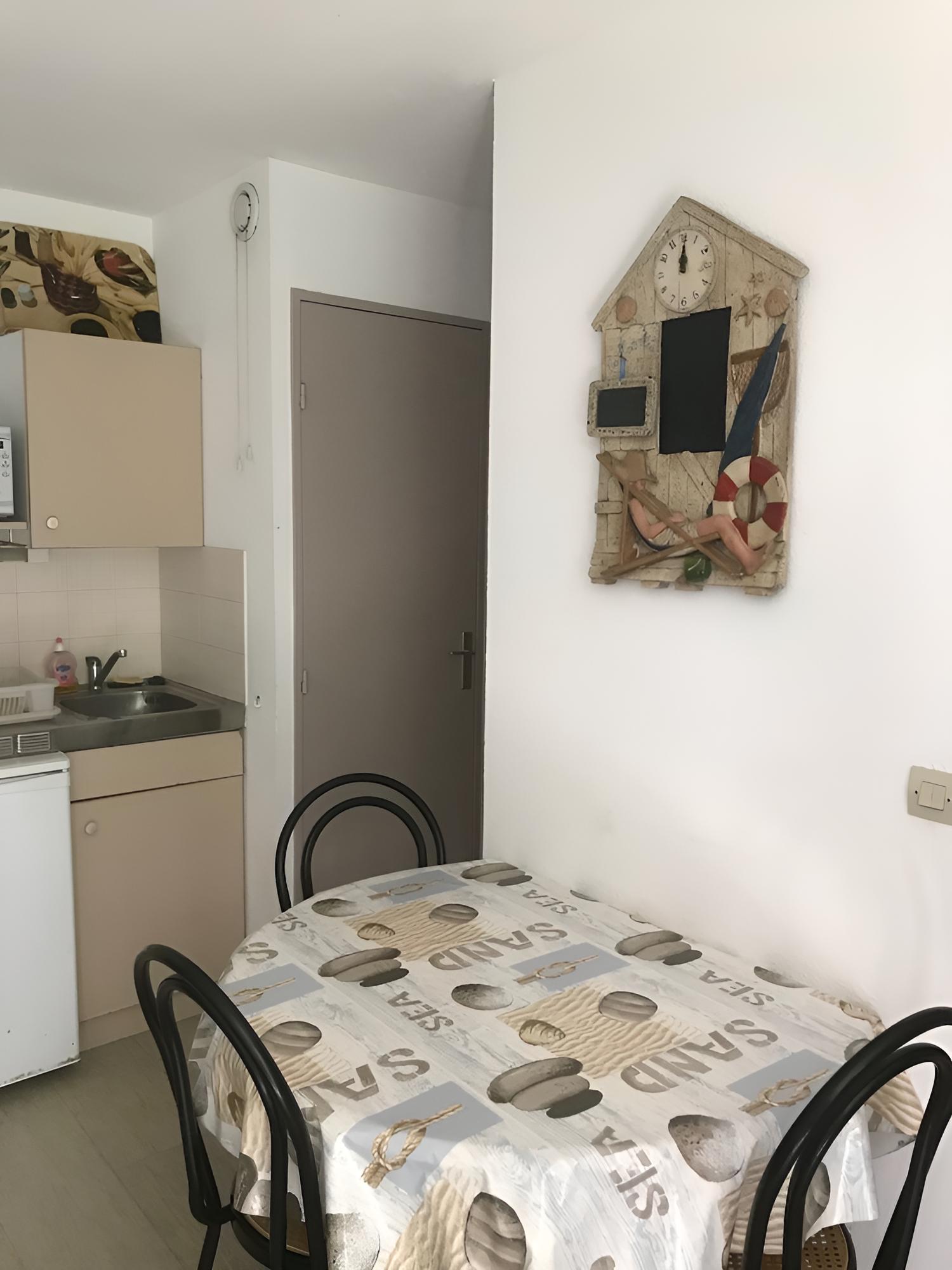 Apartment, 1 Bedroom, Balcony photo 3