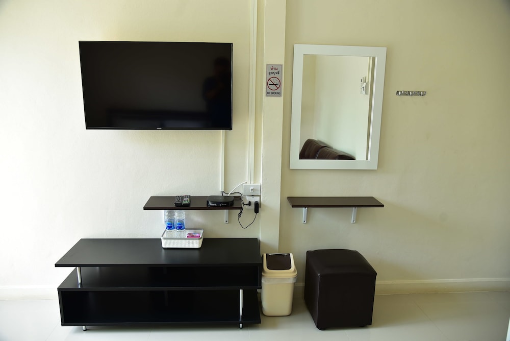 Standard Room For Adults Only (Single) photo 2