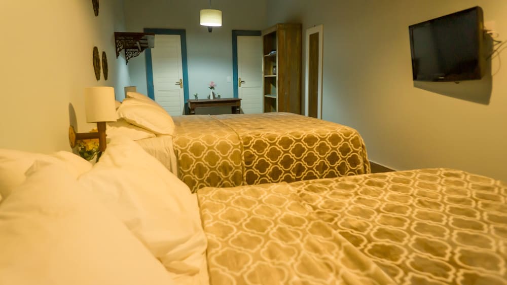 Deluxe Quadruple Room photo 2