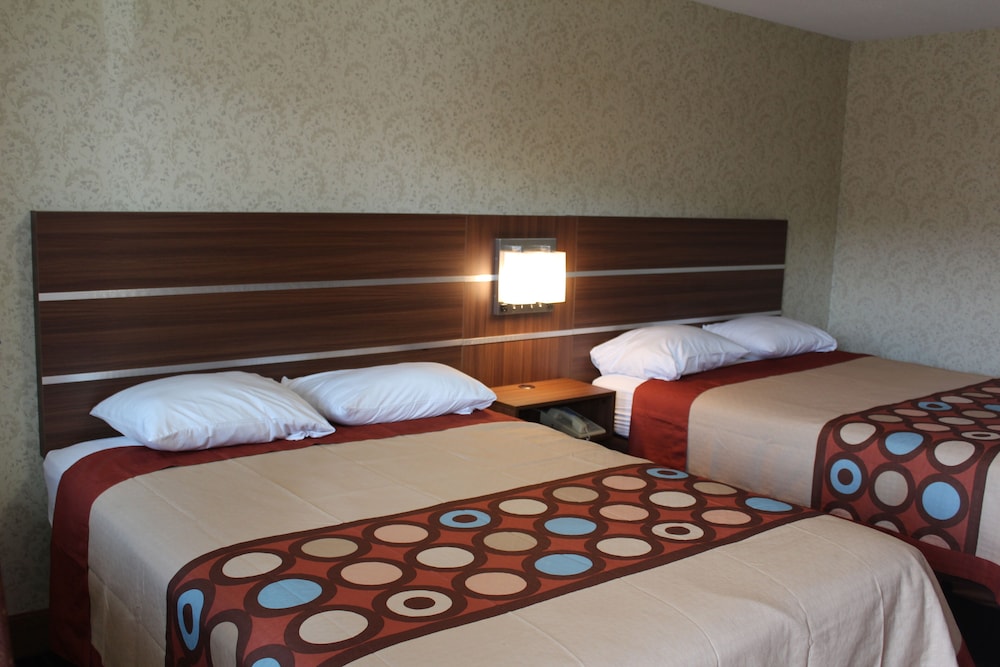 Standard Room, 2 Queen Beds, Non Smoking