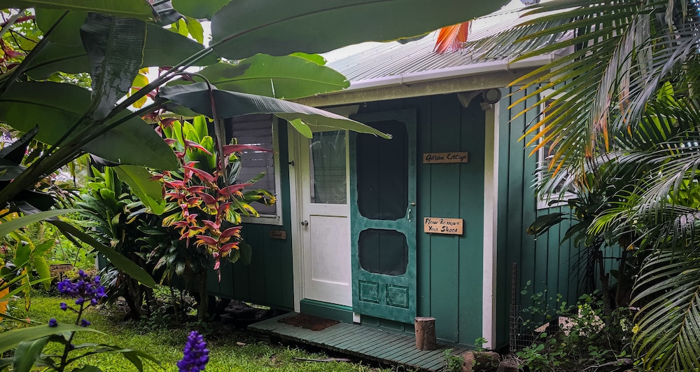 Garden Cottage photo 2