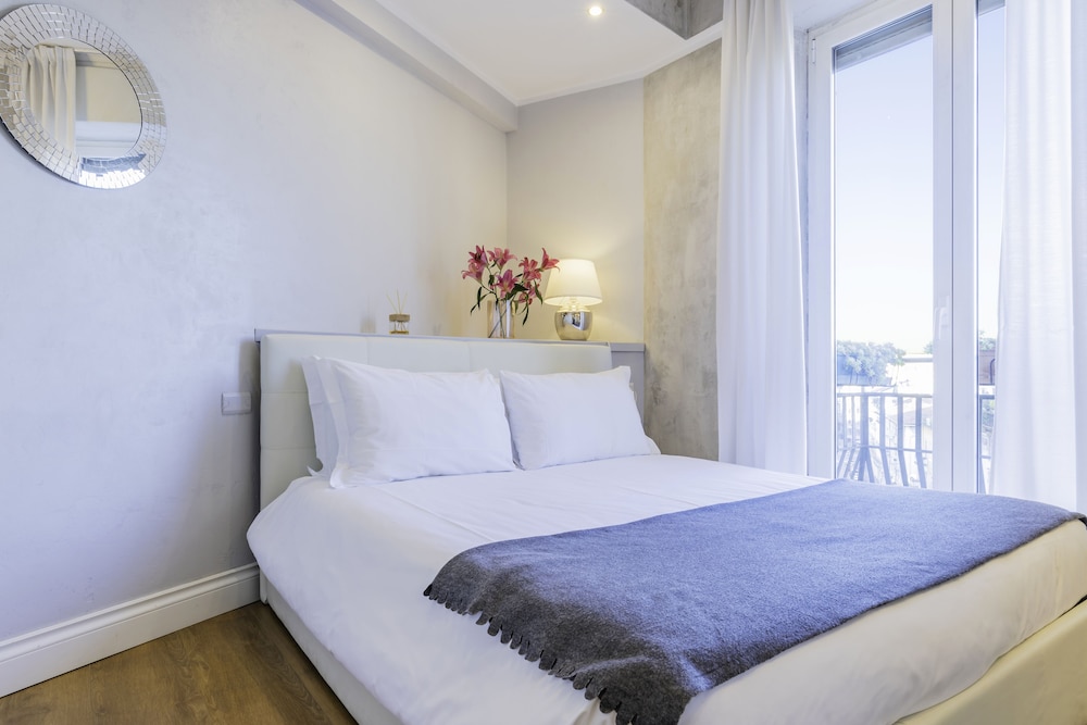 Apartment, 2 Bedrooms (Address Via Plinio 24)
