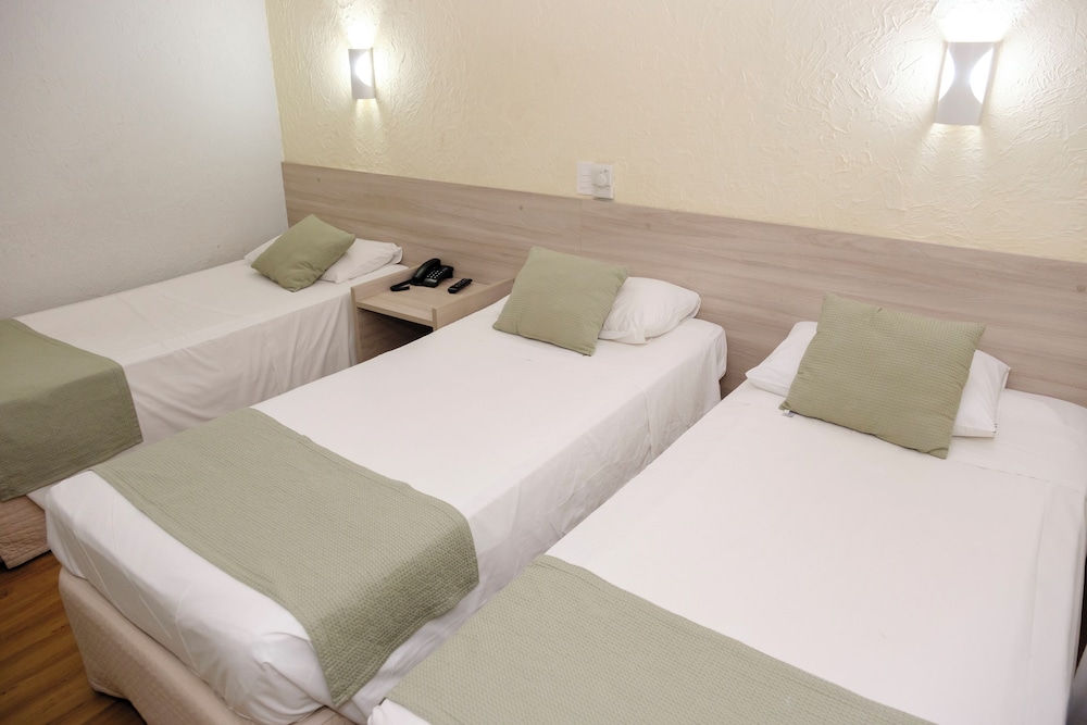 Standard Room photo 1