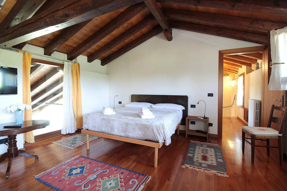 Comfort Apartment, Garden View
