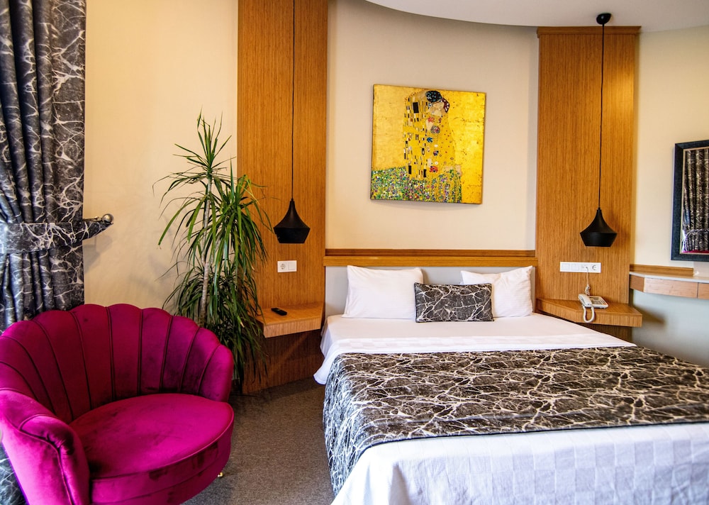 Standard Double Room, 1 Double Bed, Non Smoking, Garden View