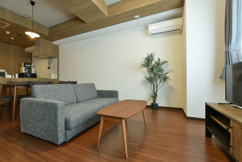 Family Room - Photo 1