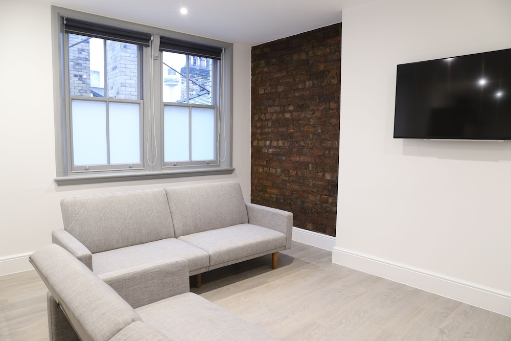 Apartment, 2 Bedrooms - Photo 19