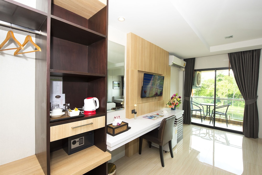 Deluxe Triple Room photo 1