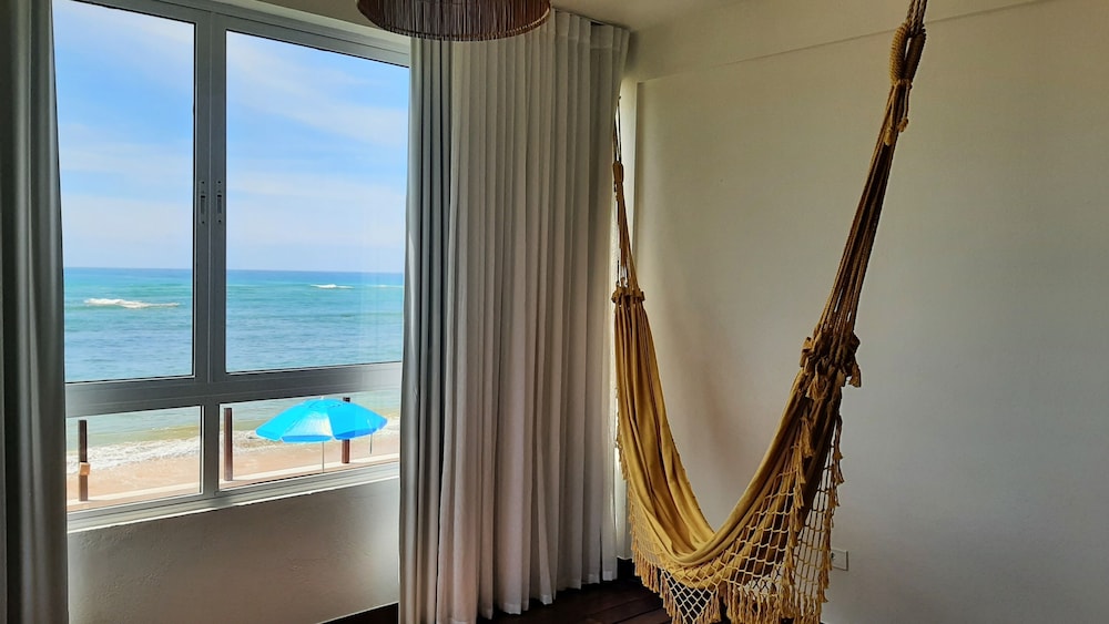 Panoramic Studio Suite, 1 King Bed photo 3
