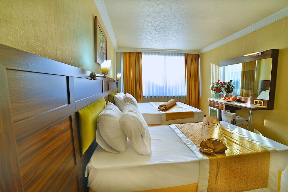 Double or Twin Room photo 2