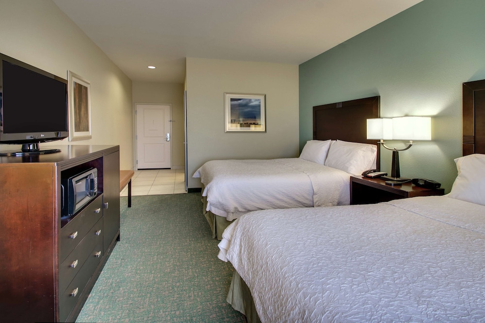 Room, 2 Queen Beds, Accessible, Non Smoking - Photo 2