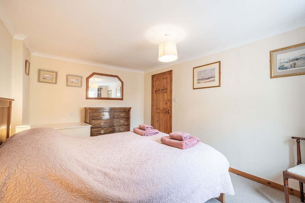 Cottage photo 2