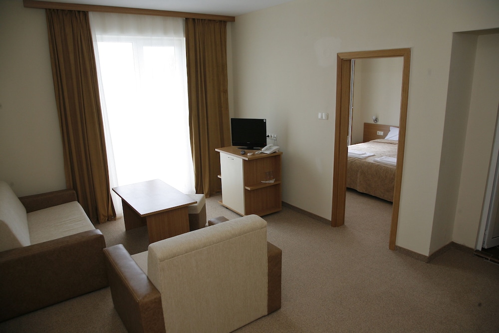 Economy Apartment photo 1