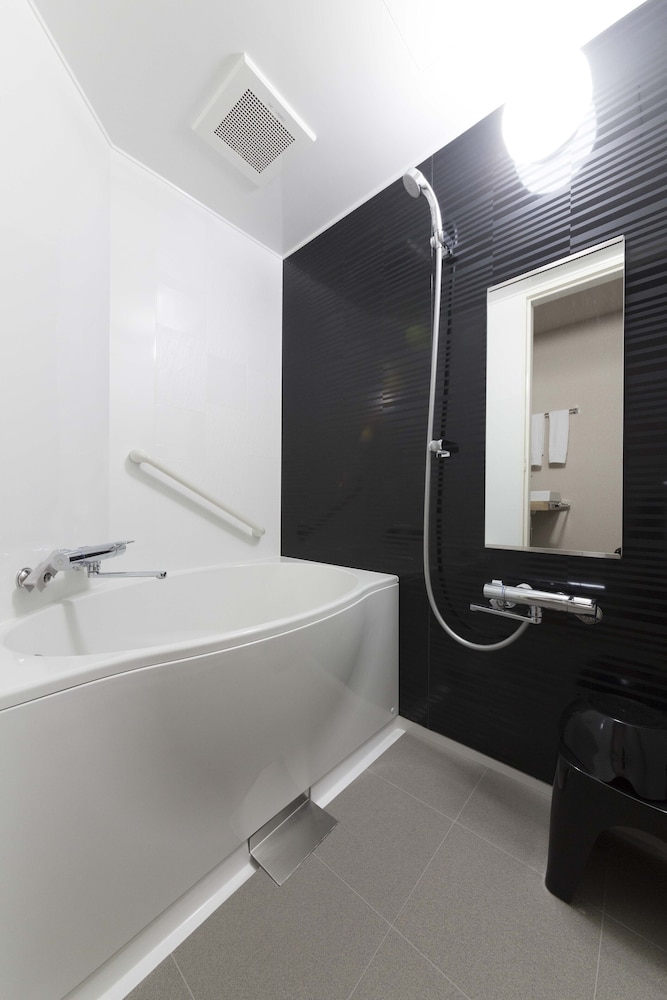 Executive Twin Room - Photo 6