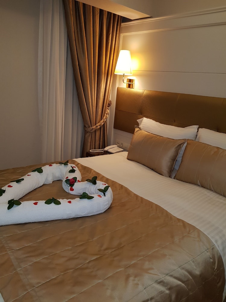 Deluxe Single Room, 1 Double Bed photo 2