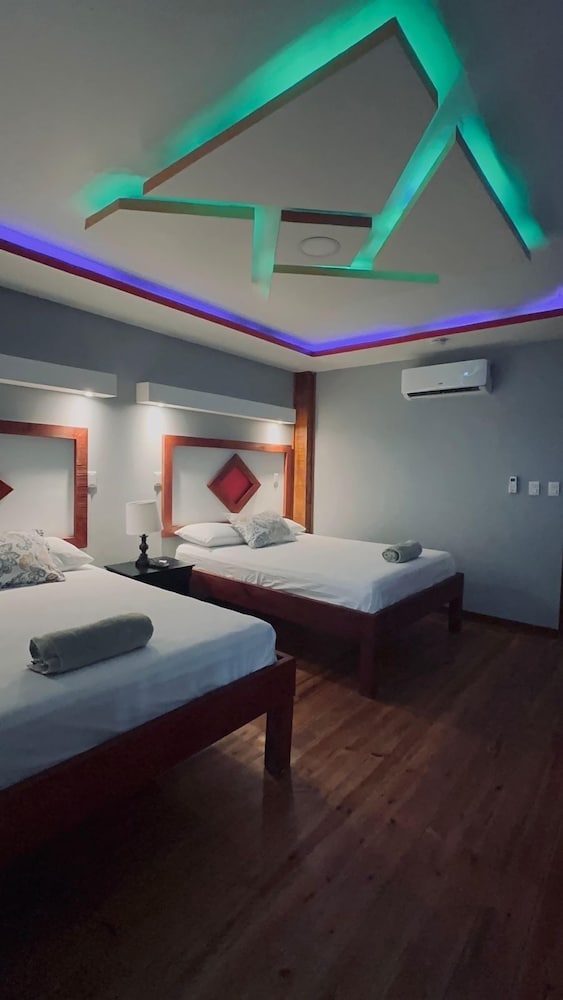 Basic Double Room, Balcony, Lake View