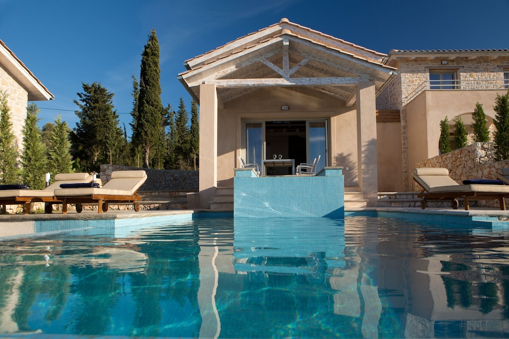 Deluxe Villa, 1 Bedroom, Private Pool (Nefeli) photo 1