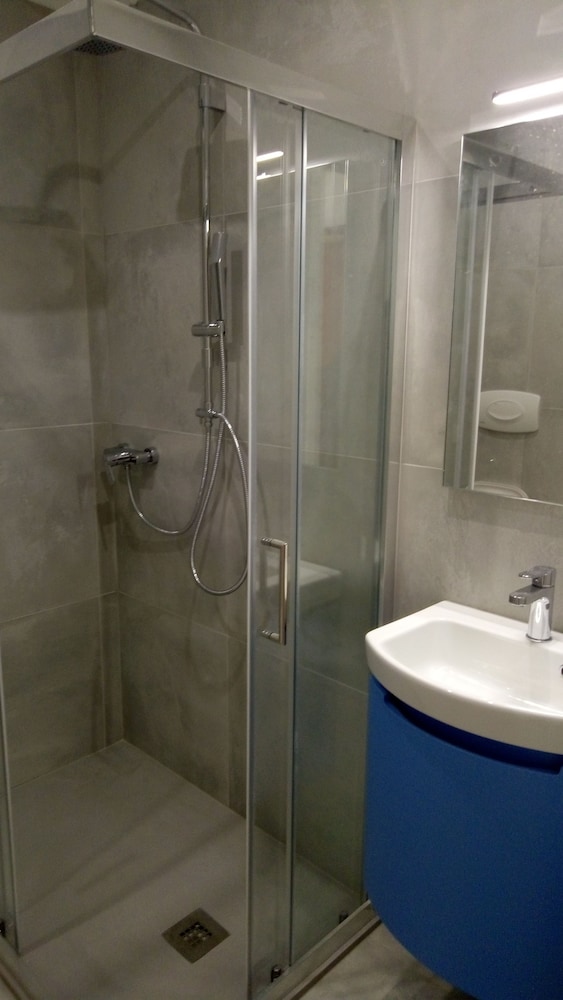 Double or Twin Room photo 2