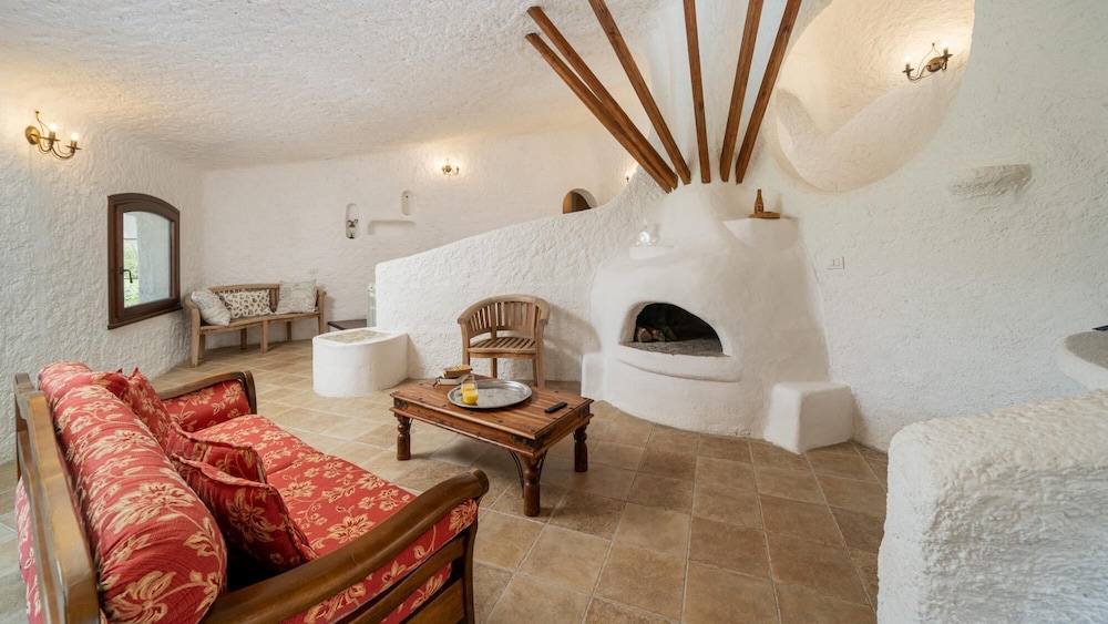 Villa photo 1