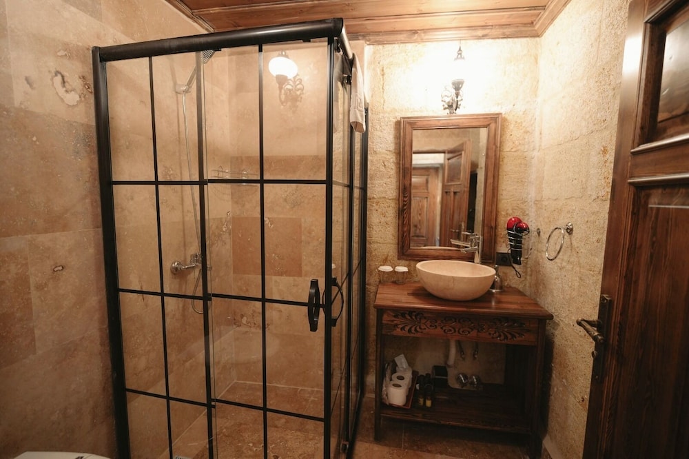 Standard Room - Photo 14