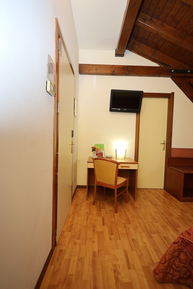 Double or Twin Room (Mansarda) - Photo 3
