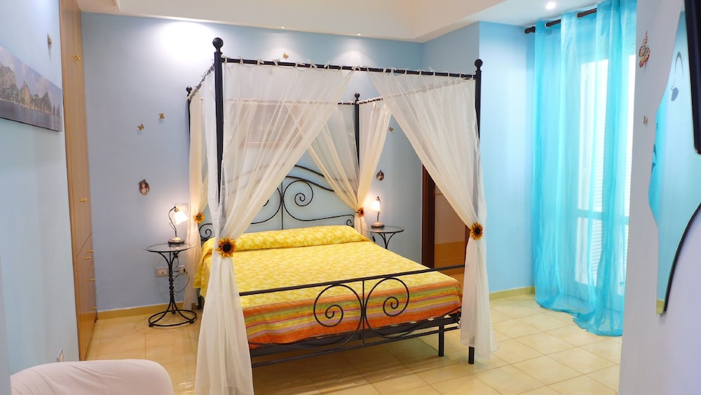 Standard Double Room, 1 Queen Bed