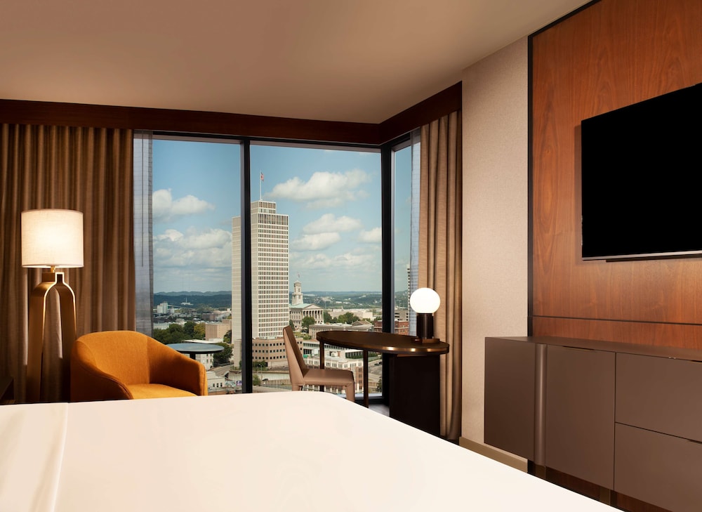 Executive Suite, 1 King Bed - Photo 5