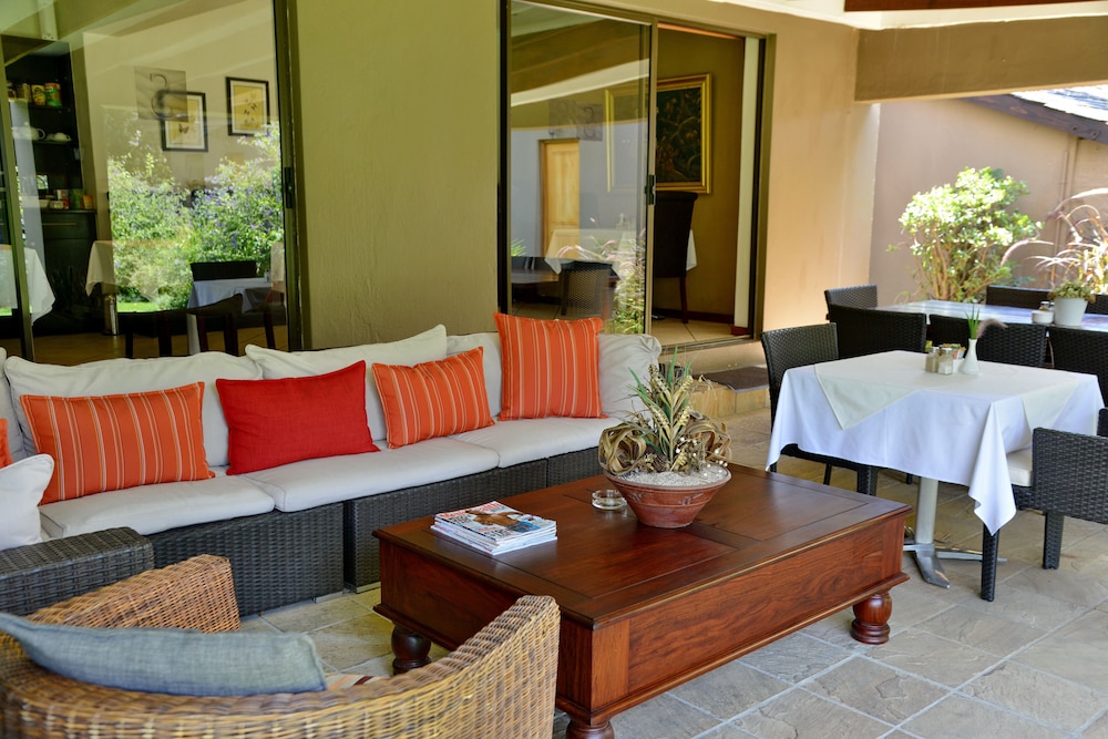 Honeymoon Tree House (Self Catering ) photo 2
