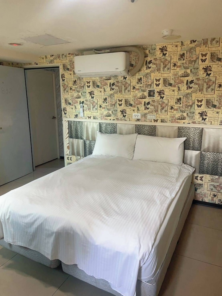 Standard Double Room photo 2