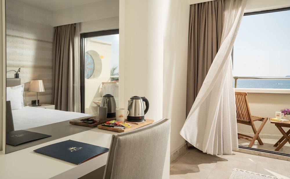 Standard Room, Sea View - Photo 7