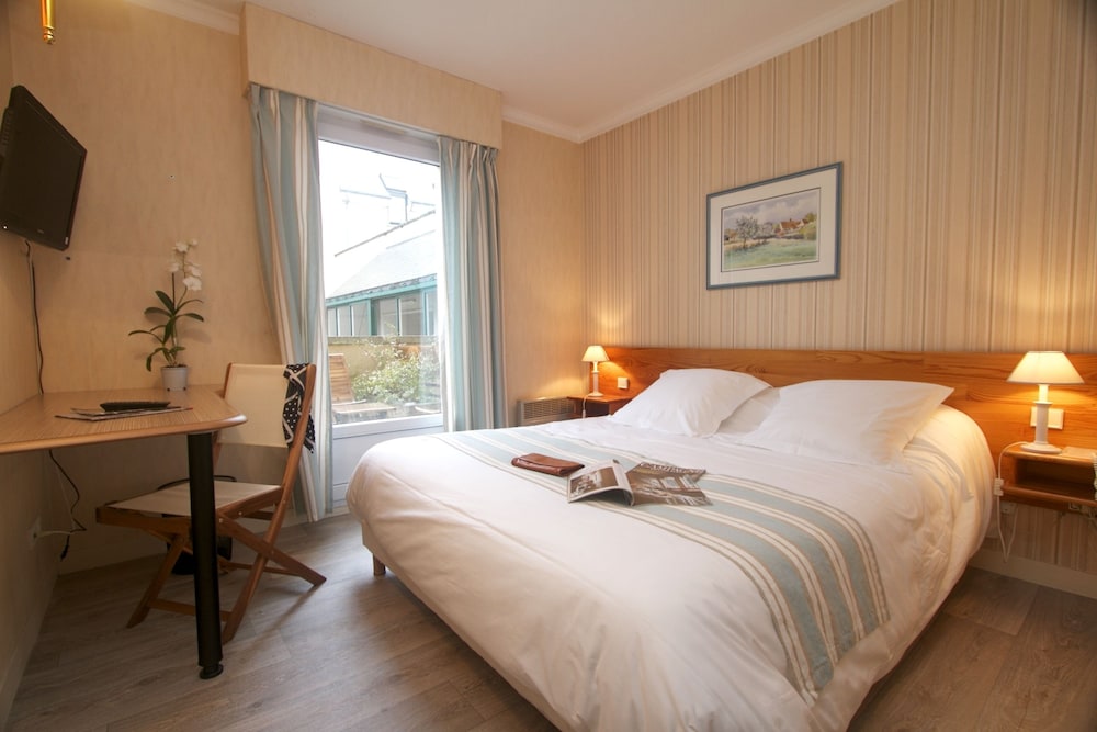 Superior Single Room, 1 Double Bed, Non Smoking photo 3