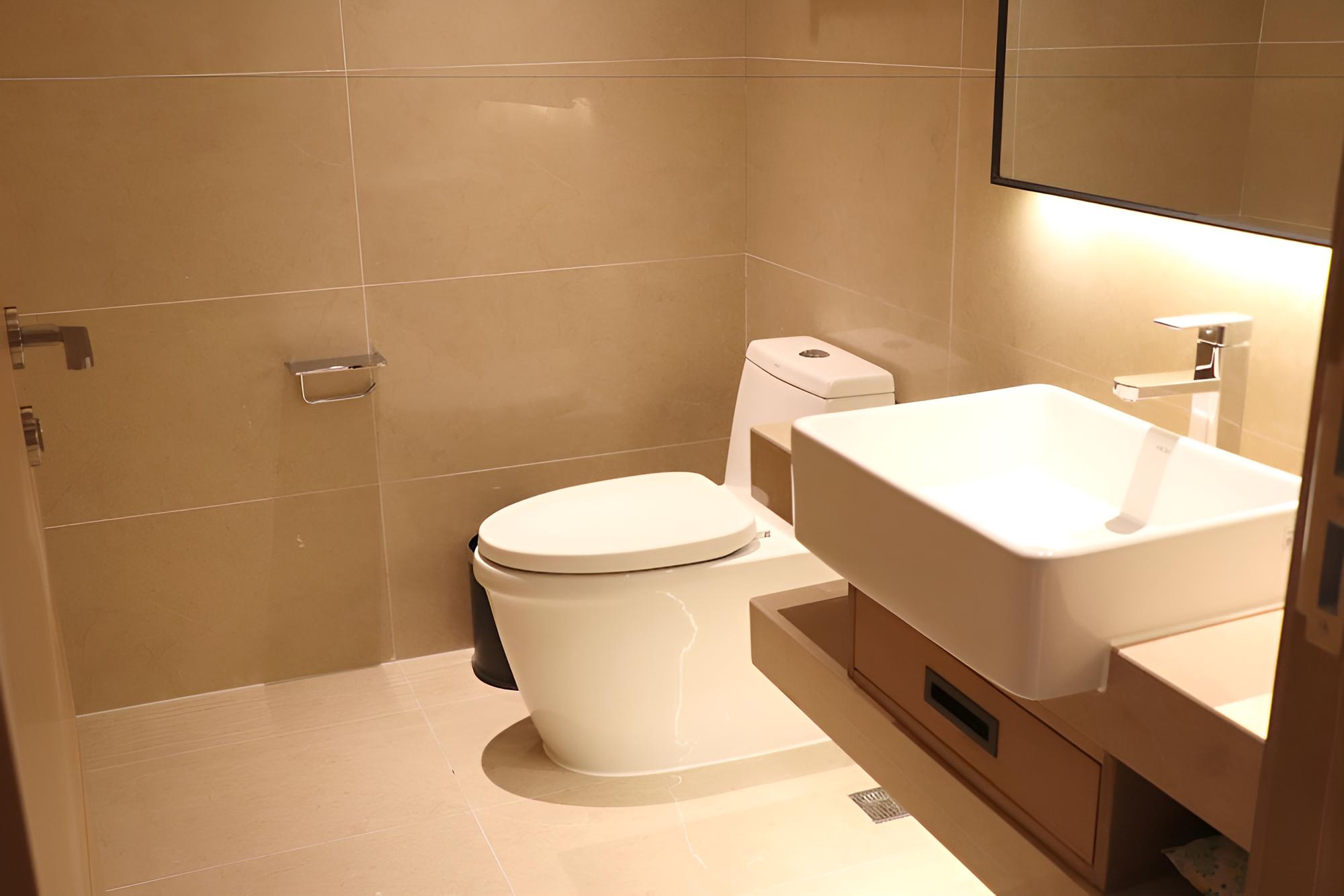 Executive suite photo 3