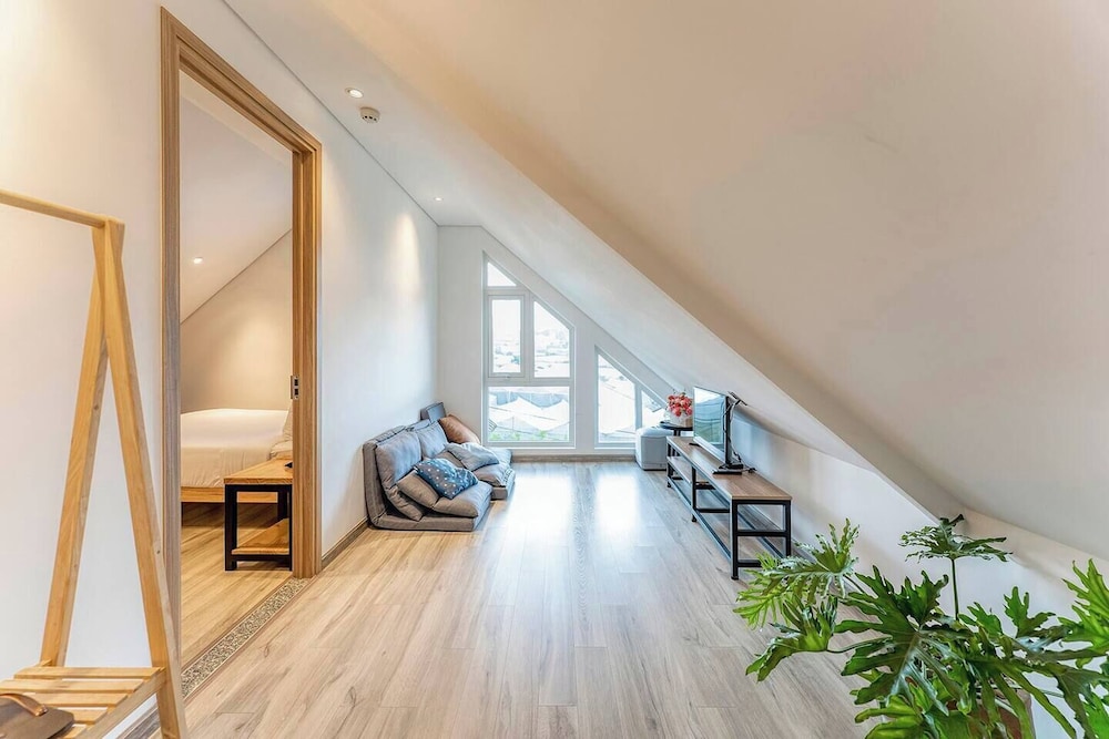 Family Loft - Photo 9
