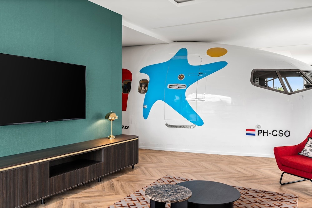 Suite, 1 Bedroom photo 3