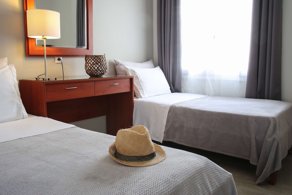 Superior Room, Multiple Beds, Non Smoking, Sea View (with Sofabed) photo 1