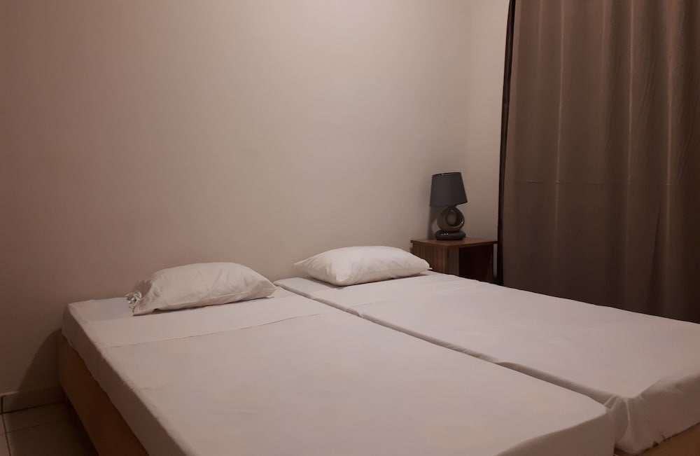 Family Apartment, 3 Bedrooms, Kitchen photo 3