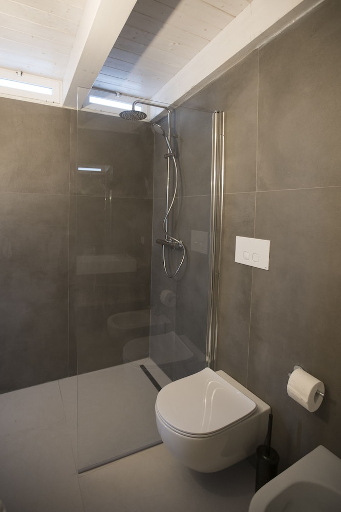 Superior Double Room, City View photo 2